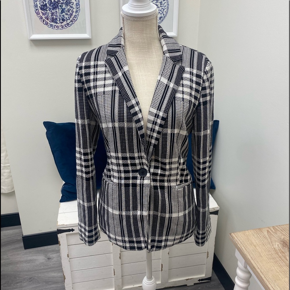 🖤Philosophy Plaid Blazer🖤